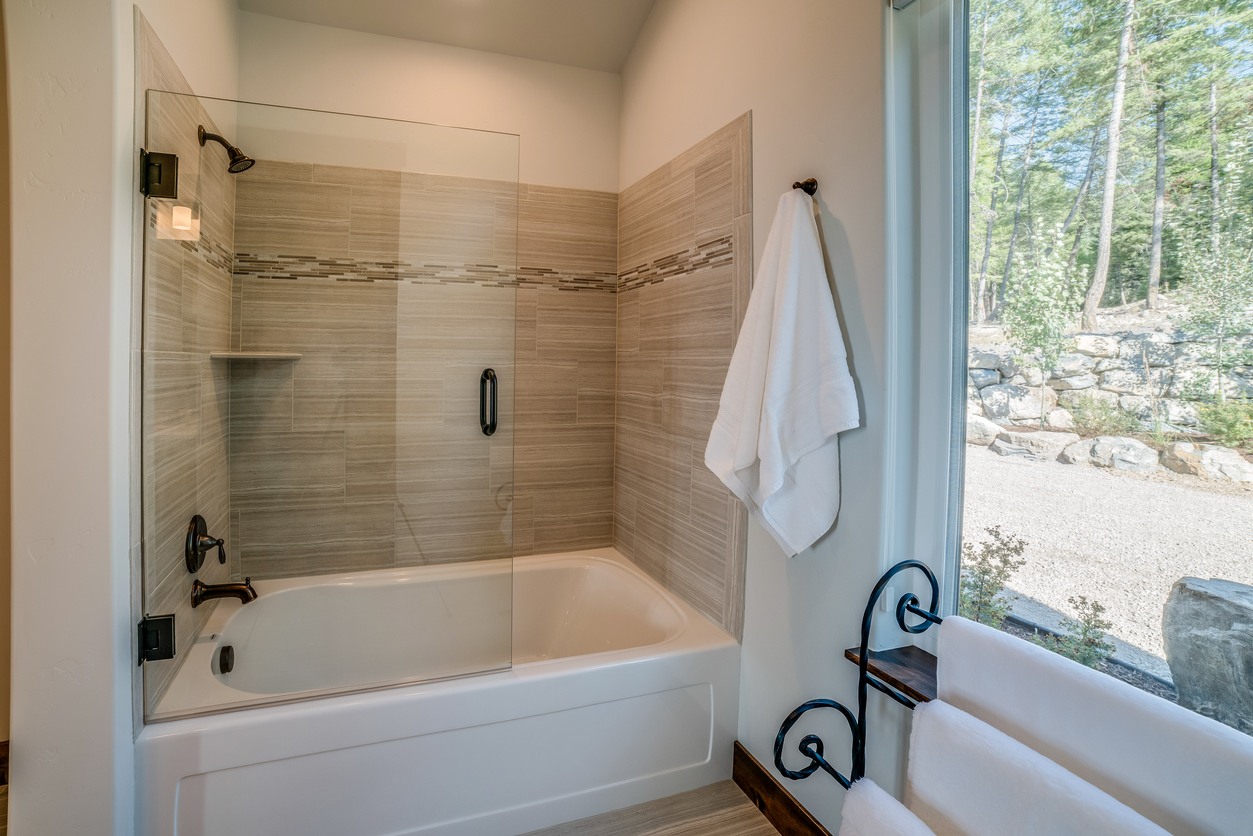 Shower & Tub Installation in Millsboro